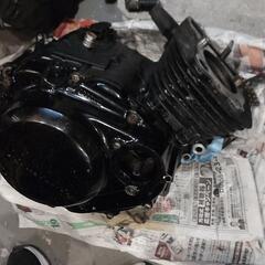 0円　無料　セロー　TW200 エンジン　残骸　パーツ　tw