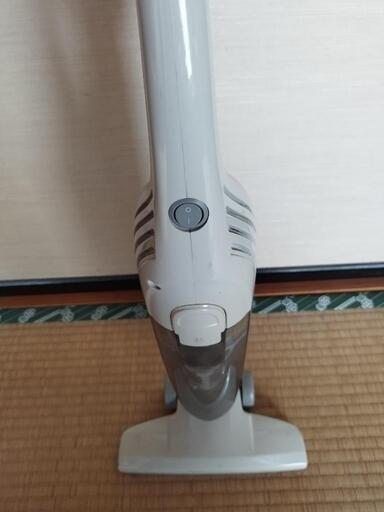 軽い掃除機
