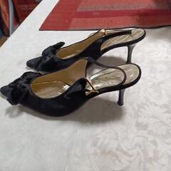 値下げしました!バックストラップパンブスの画像