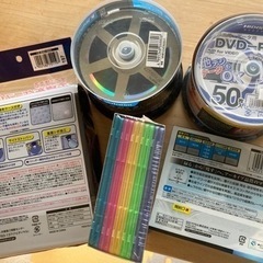 差し上げます　録画用メディアとケース
