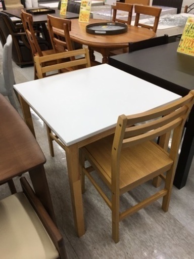2人掛けダイニングセット　シンプル