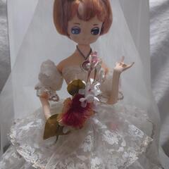  昭和レトロ、フランス人形の画像