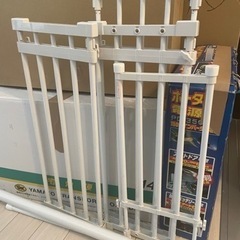 ★お譲り先決定★つっぱり棚4個、つっぱり棒2本