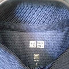 UNIQLO ユニクロ
ドライ
ポロシャツ 
Sサイズ
紺色になります。

ドライ素材で涼しいです。
ほとんど着ていないので、キレイな状態です。

よろしくお願いします。の画像