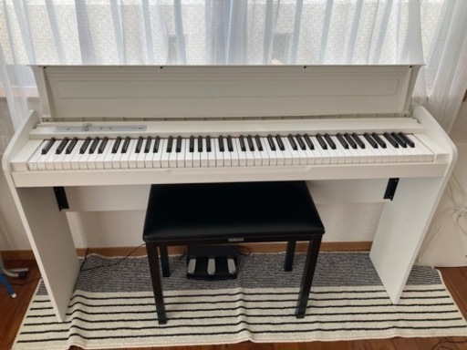 取引中KORG コルグ 電子ピアノ LP180 88鍵 ホワイト　白