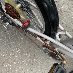 折りたたみ自転車の画像