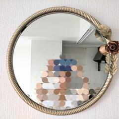 アンティーク鏡の画像