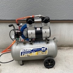 100V静音コンプレッサー 38L