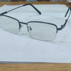 調光付老眼鏡