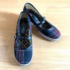 チェック柄のパンプス 差し上げます