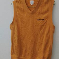 【取引交渉中　値下げ　500円⇒300円】アディダスベスト（黄色...