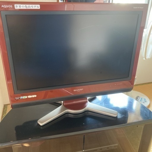 SHARP AQUOS 世界の亀山モデル　26型テレビ LC-26D30