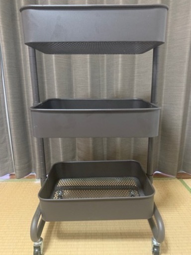 収納ラック