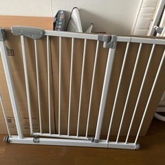 最終値下げ　期間限定オフ→ベビーゲート　拡張ゲート付き