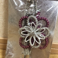 【新品未使用】帯締め　花の形　シルバー　パープルの画像