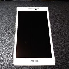 ASUS ZenPad7.0 SIMフリーモデル ホワイトの画像