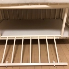 ベビーベット　ホワイト　とマットレスの画像