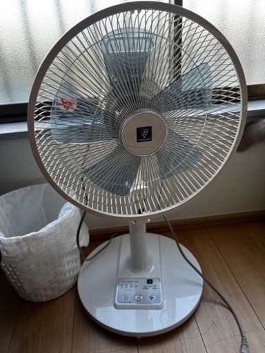 SHARP　プラズマクラスター　扇風機　2018年製