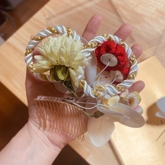 【結婚式に】胡蝶蘭の髪飾りの画像