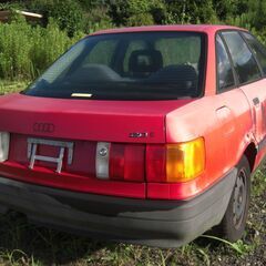 アウディ80（3代目）　B3　レストアベース　丸車部品取り　書類あり　の画像