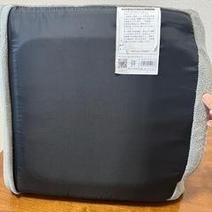 折りたたみ座椅子 スエード調 グレーの画像