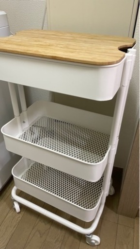 【売約済】IKEA キャスター付き収納　竹製のふた付き
