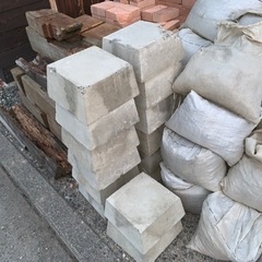 (全てお取引先決定)残り束石のみの画像