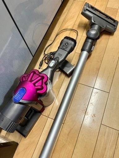 早い者勝ち！ダイソンハンディ掃除機