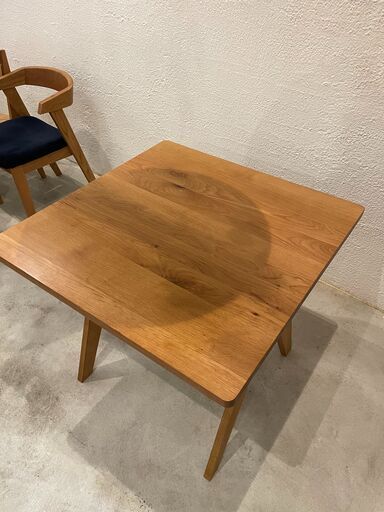 【アーバンリサーチBothy】ダイニングテーブル（2人掛け）店舗使用（1年半）