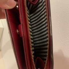 【ニベア日焼け止め・ケイトスペードミニ財布】の画像