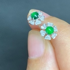 本翡翠ピアス　指輪　ミャンマー産　k18 ダイヤモンド　高級品　氷種ヒスイ