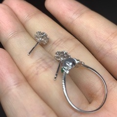 本翡翠ピアス　指輪　ミャンマー産　k18 ダイヤモンド　高級品　氷種ヒスイ
