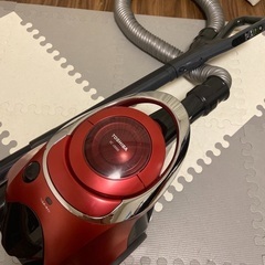 掃除機　TOSHIBA VC-J3000 の画像