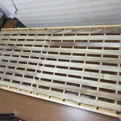 無印良品　パイン材　ベッドフレームの画像