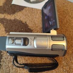 ソニーハンディカム HDR-CX560V付属品あり ビデオカメラの画像