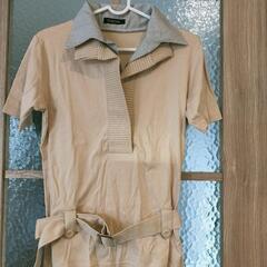 カットソーシャツ