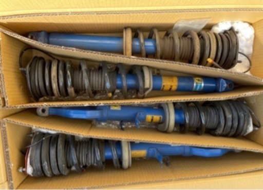 日産　GTR  前期　R35 純正サスペンション