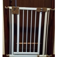ベビーゲートの画像