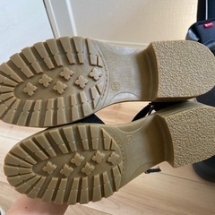 新品　未使用　24.5センチ　黒　サンダル　スエードの画像