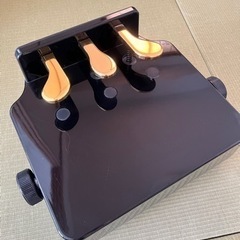 ピアノ　補助ペダル　3本タイプ　美品