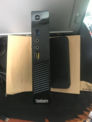 Office2019付き　小型パソコン　Lenovo 10AXA18NJP