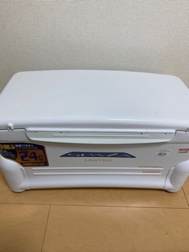 クーラーボックス