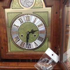 Tempus Fugit ドイツ製 ゼンマイ式 アンティーク 柱時計 【9653000】