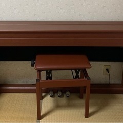 電子ピアノ　Roland DP 90