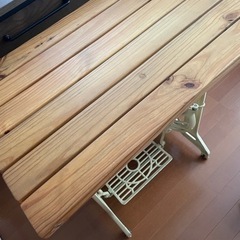 【GW限定値下げ】ミシン台テーブル　ジャノメミシン脚レトロ白ホワイトアイアンおしゃれの画像