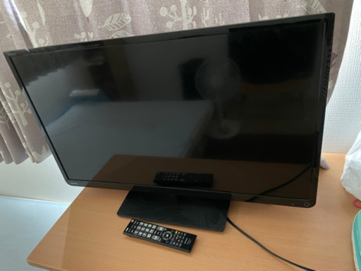 液晶カラーテレビ