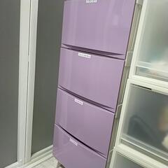 プラスチックの衣装ケース