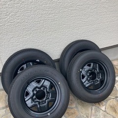 新作ウエア 新車外しジムニー （jb64）純正タイヤ 175/80/R16 タイヤ・ホイール