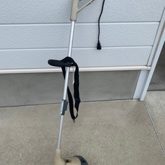 電動草刈り機　軽量