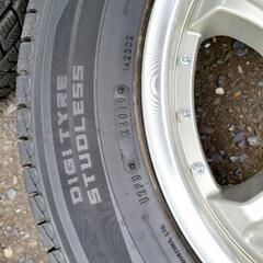 スタッドレスタイヤ　175/80R16 の画像